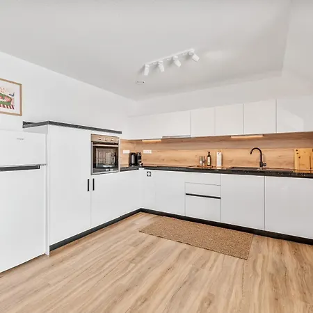 Whonap - Bluvyn I Business I Parkplatz I Balkon I